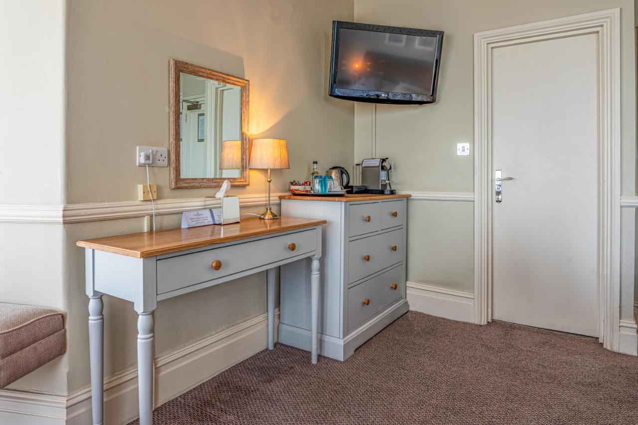 Botany Bay Hotel Broadstairs Bagian luar foto