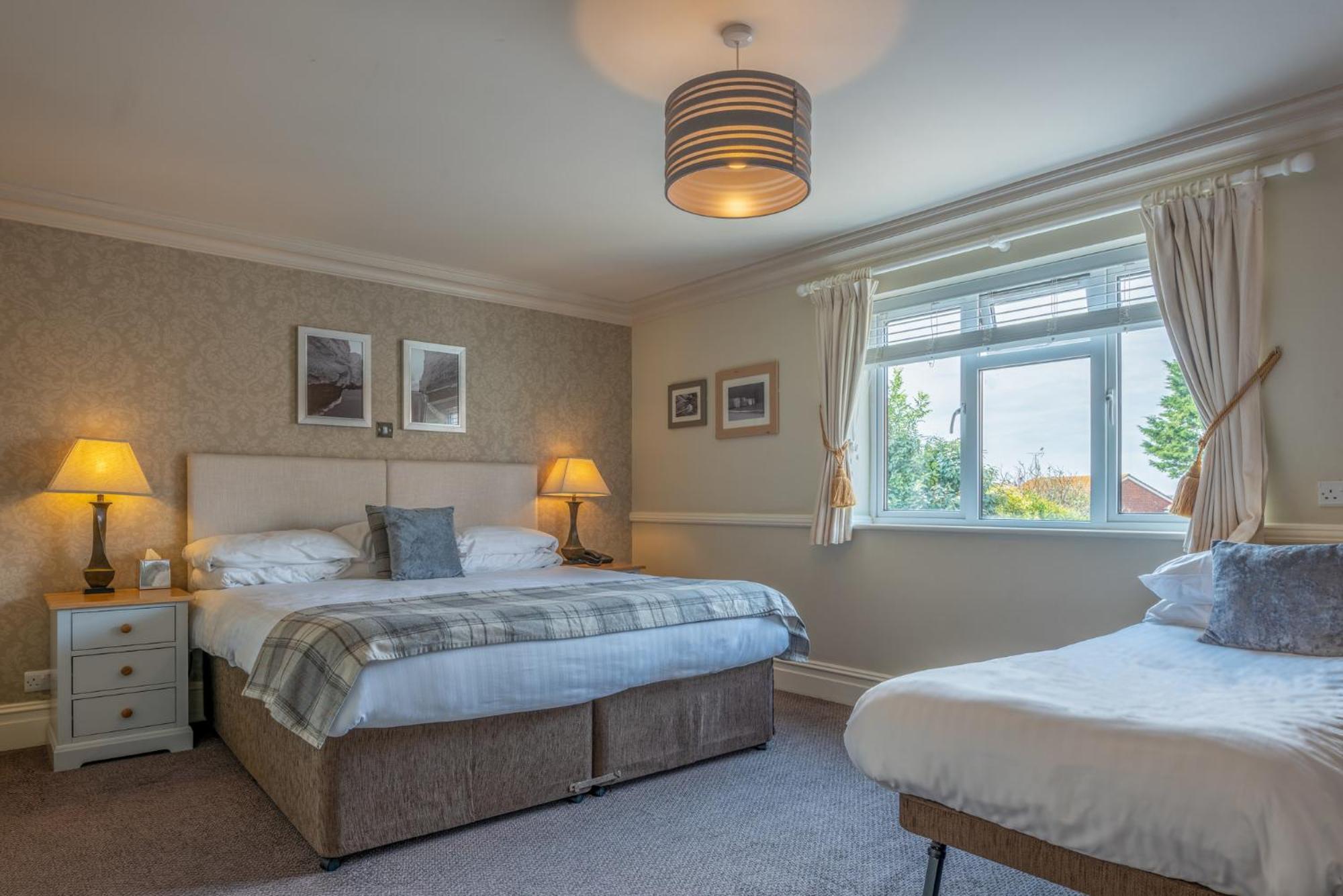 Botany Bay Hotel Broadstairs Bagian luar foto